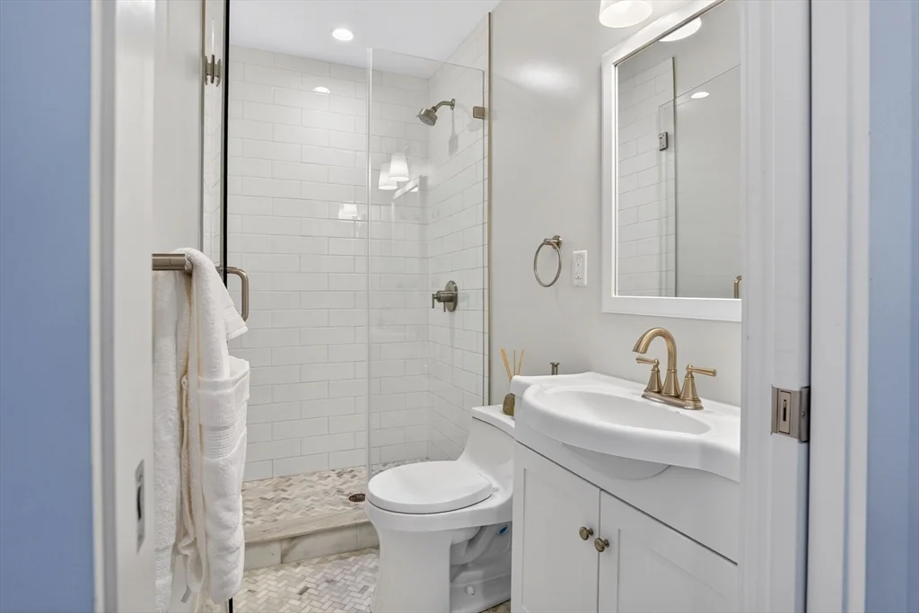 319 Forest Hills St, Jamaica Plain