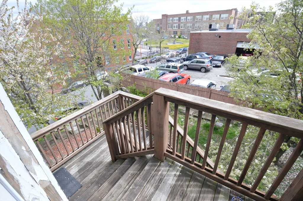 13 Centre St, Roxbury