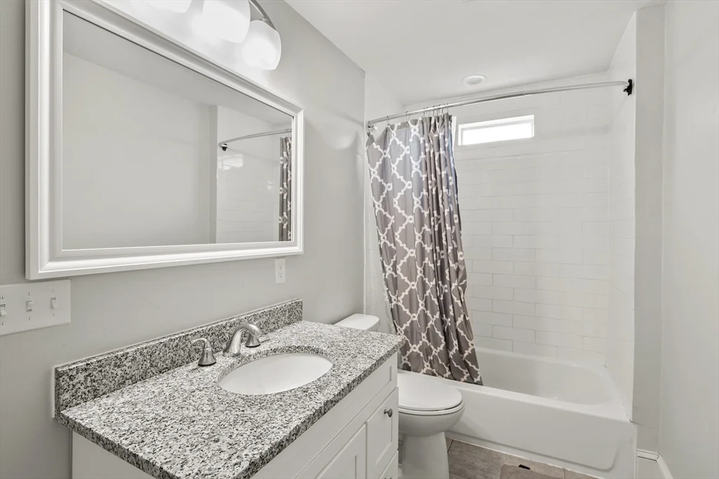 139 Adams St, Waltham