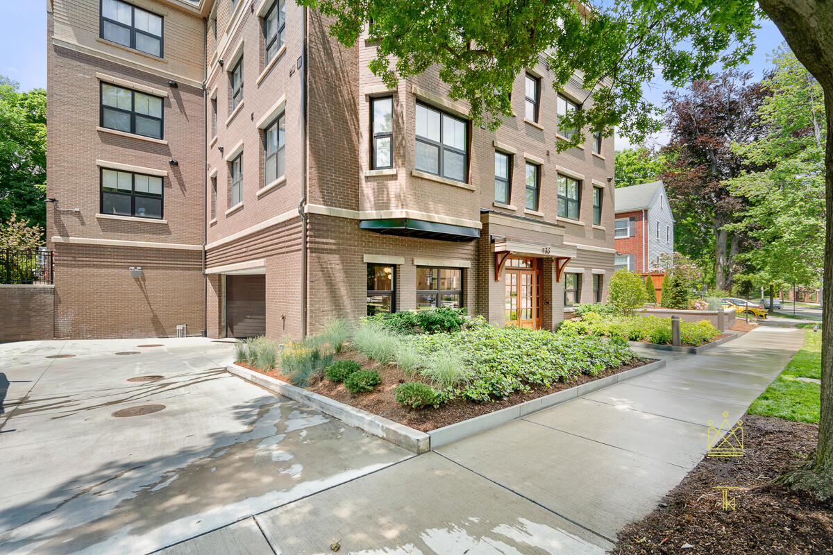 136 Babcock St, North Brookline