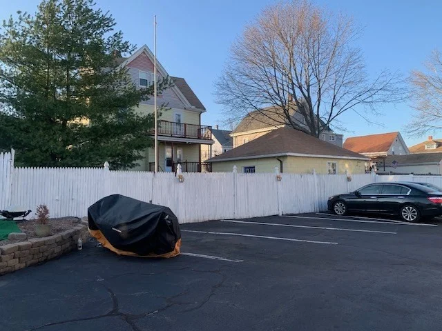 23 Branch St, Quincy