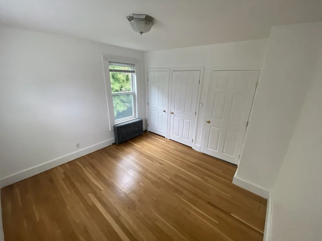 35 Grant St, Milford