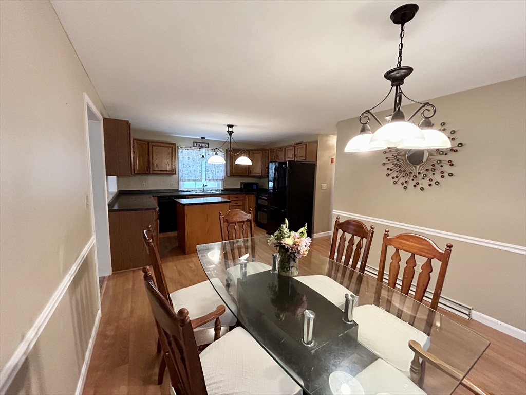 35 Fox Meadow Dr, Worcester