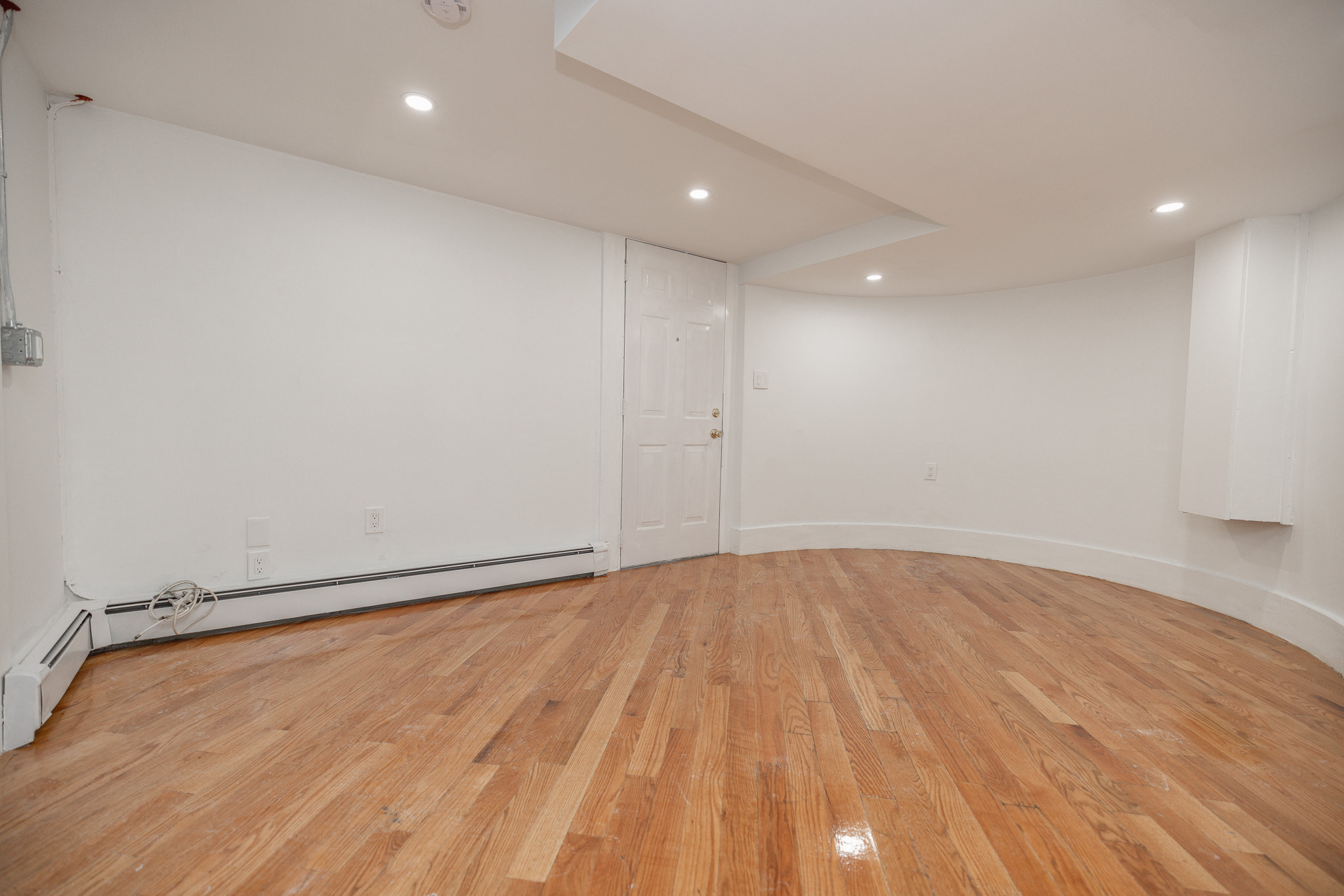 306 Commonwealth Ave, Back Bay