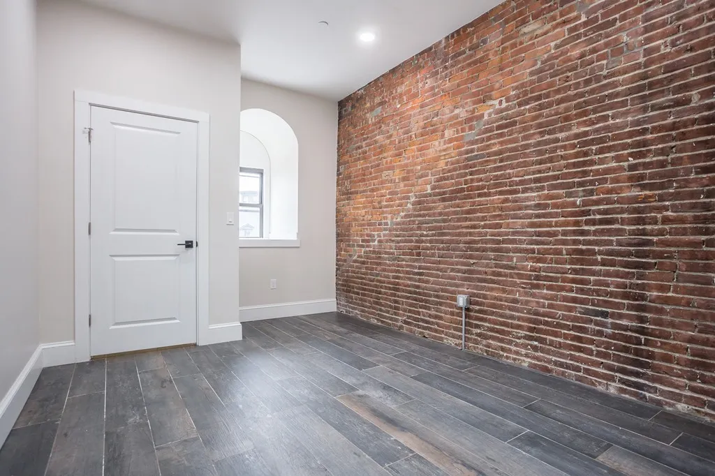 603 Massachusetts Ave, Roxbury