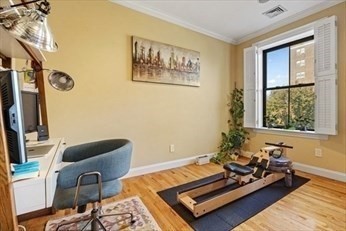 1690 Washington St, South End