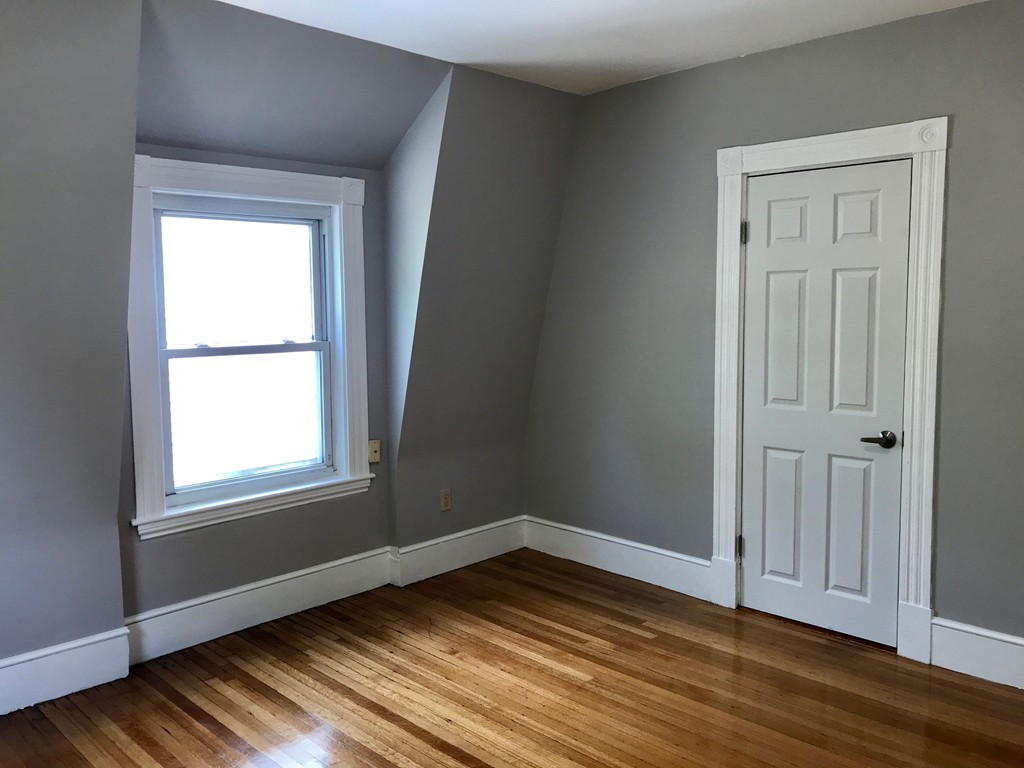 30 Touro Ave, Tufts University