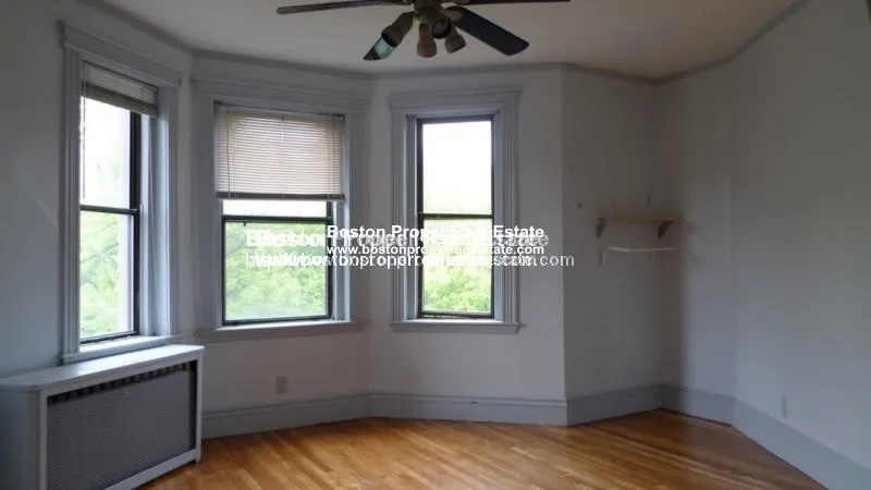 52 Charlesgate East, Fenway