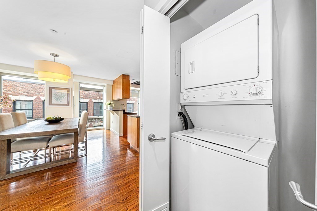 80 Broad, Waterfront