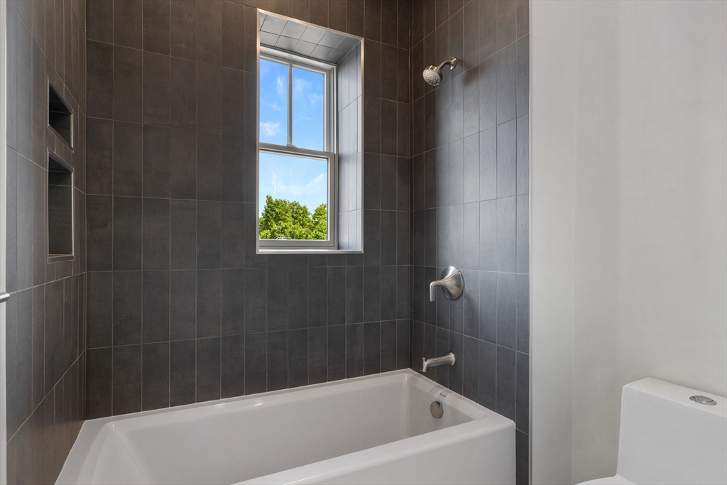 6 Claflin Rd, Aspinwall Hill