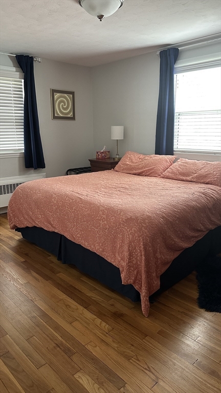 34 Brookline Ave Winter, Hull