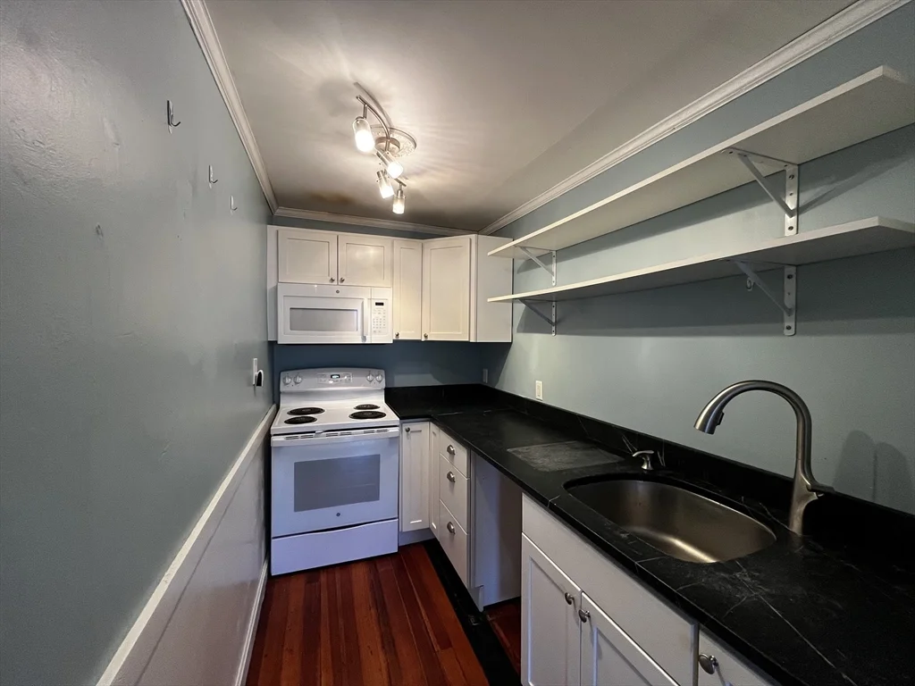 263 Middlesex, North Andover