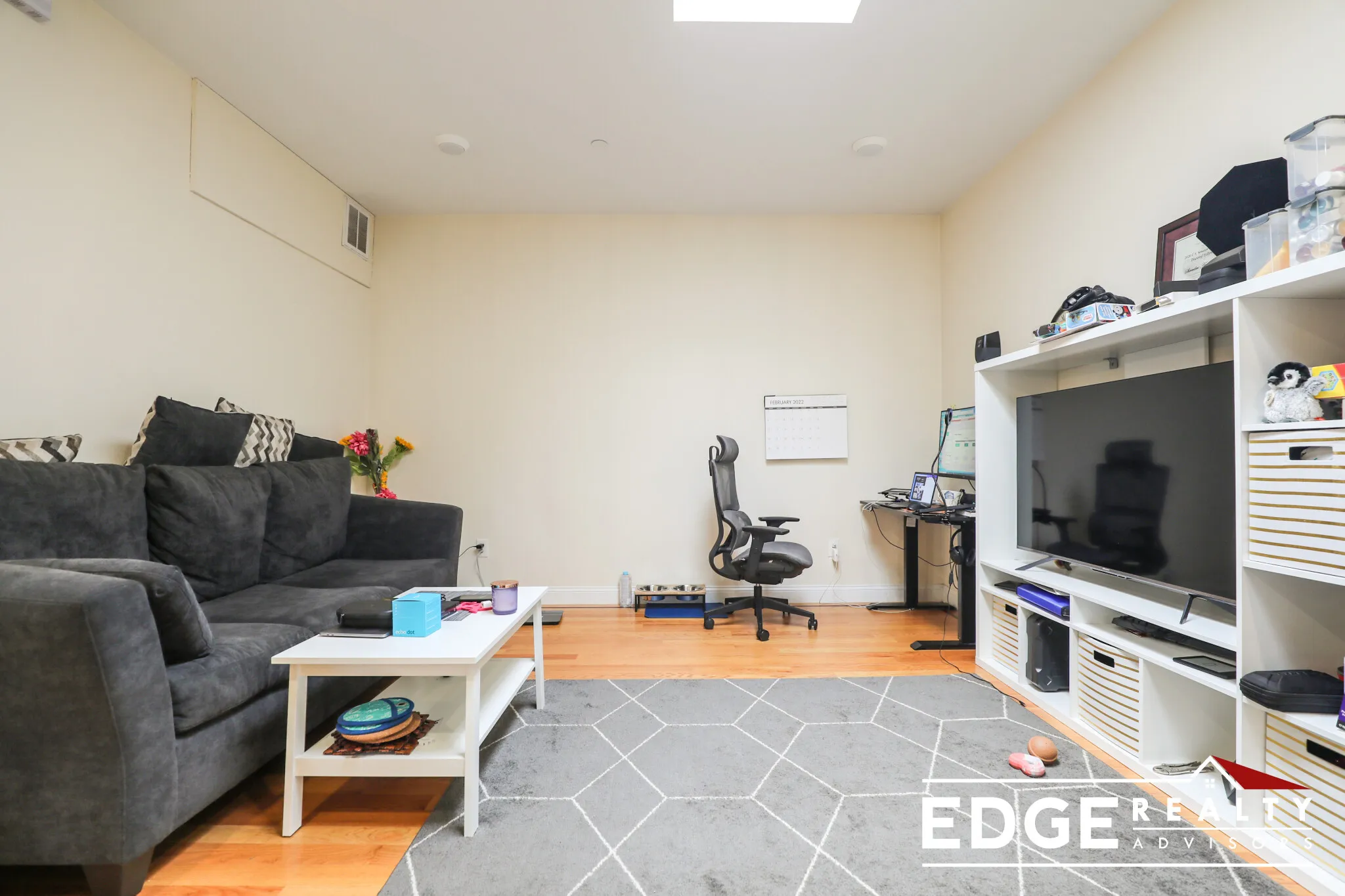 549 Washington St, Brighton