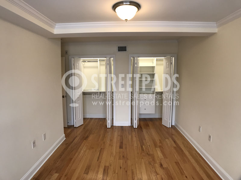 55 Langdon St, Neighborhood Nine