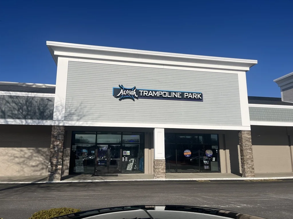 159 E Central, Franklin