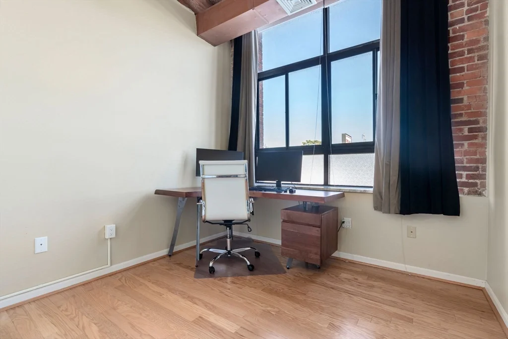 10 Linwood St, Malden