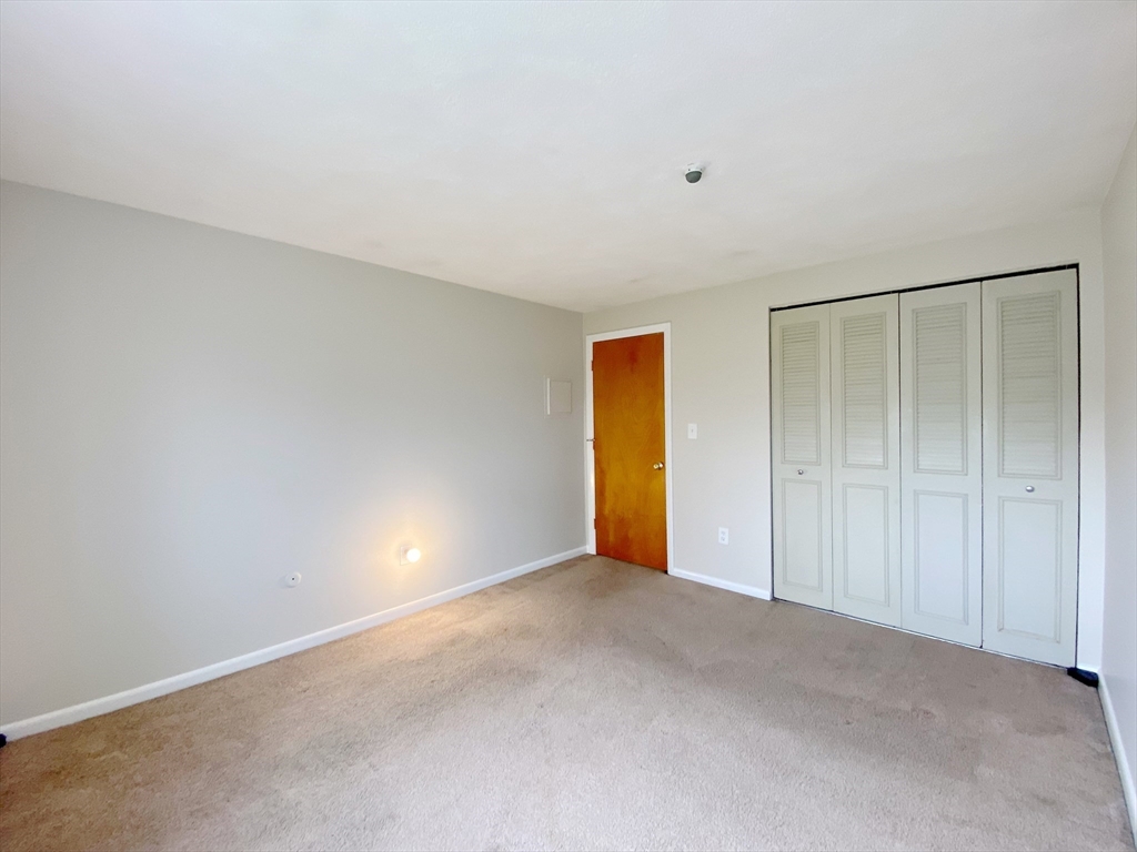 128 Salem St, Malden