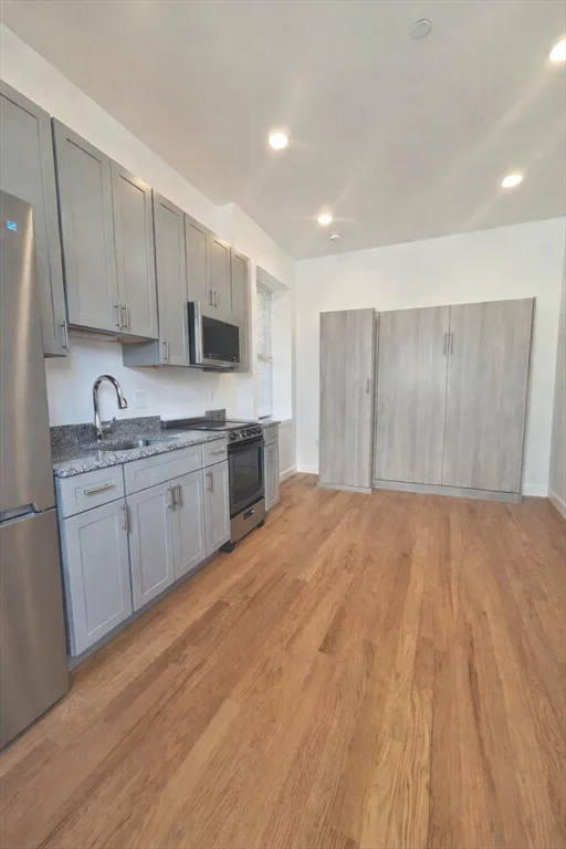 165 Hawthorne, Chelsea