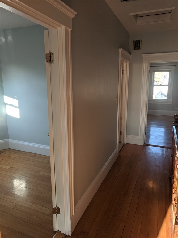 160 Washington St, Brighton