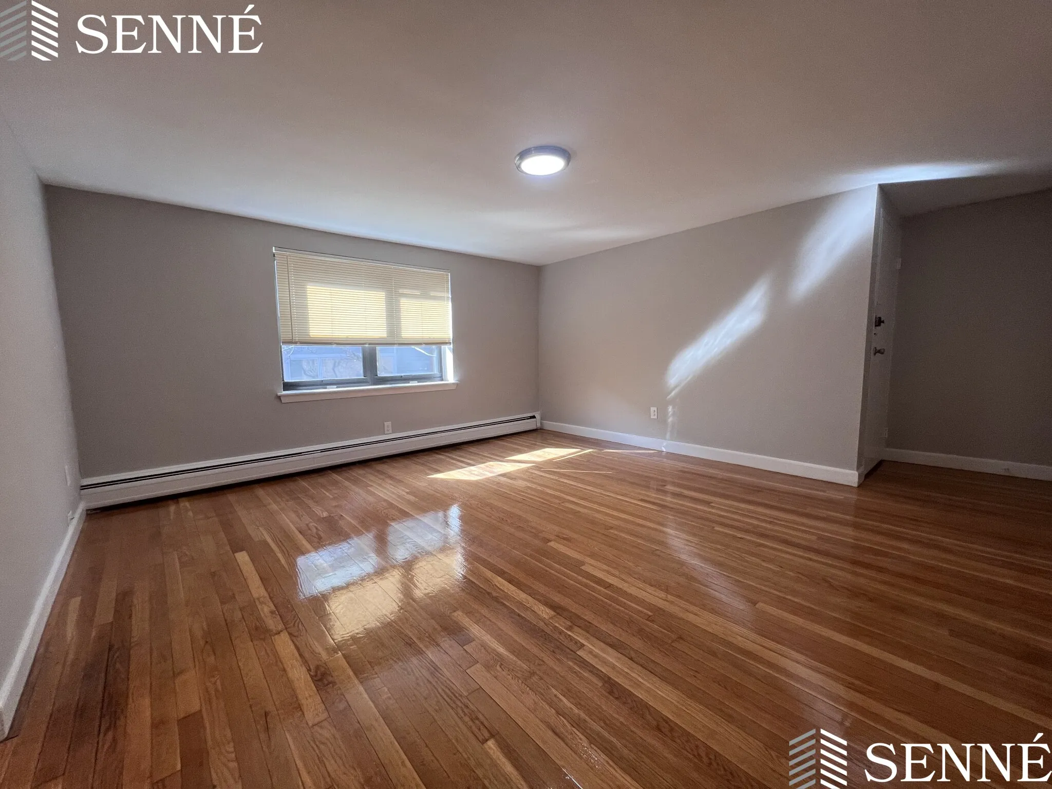 48 A Harvard Ave, Harvard Avenue