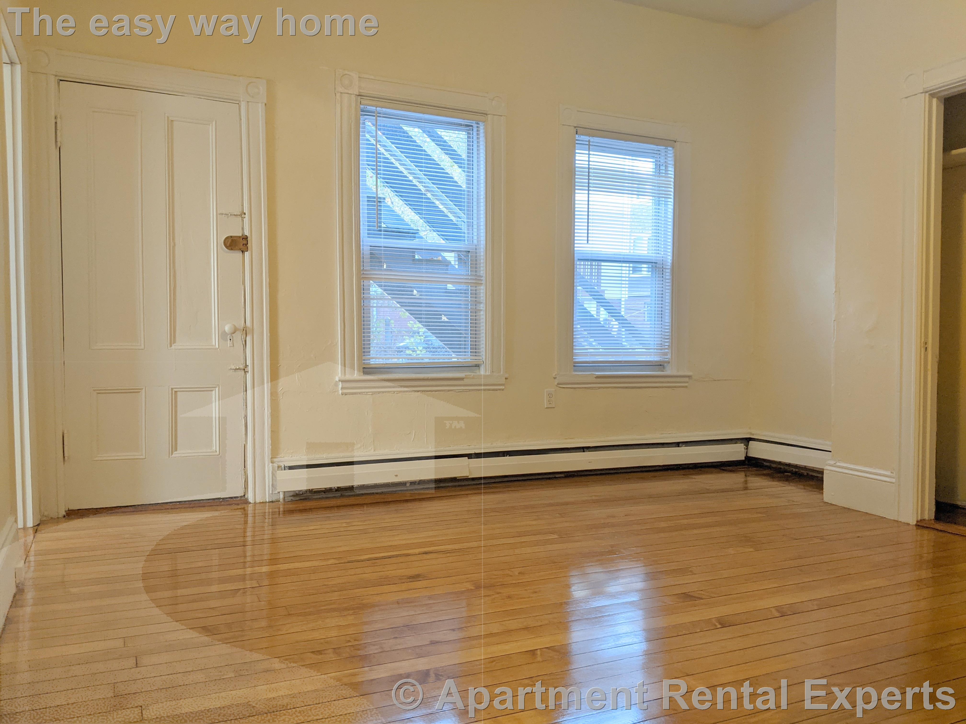 19 Cameron Ave, Davis Square