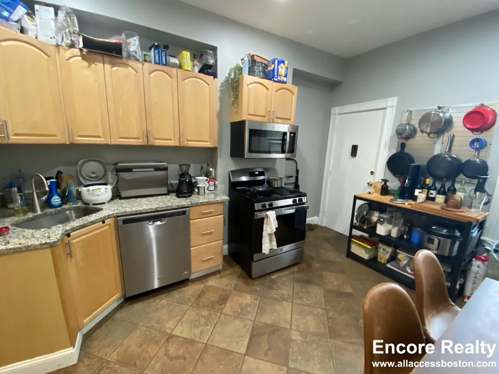 18 Portsmouth St, Wellington-Harrington