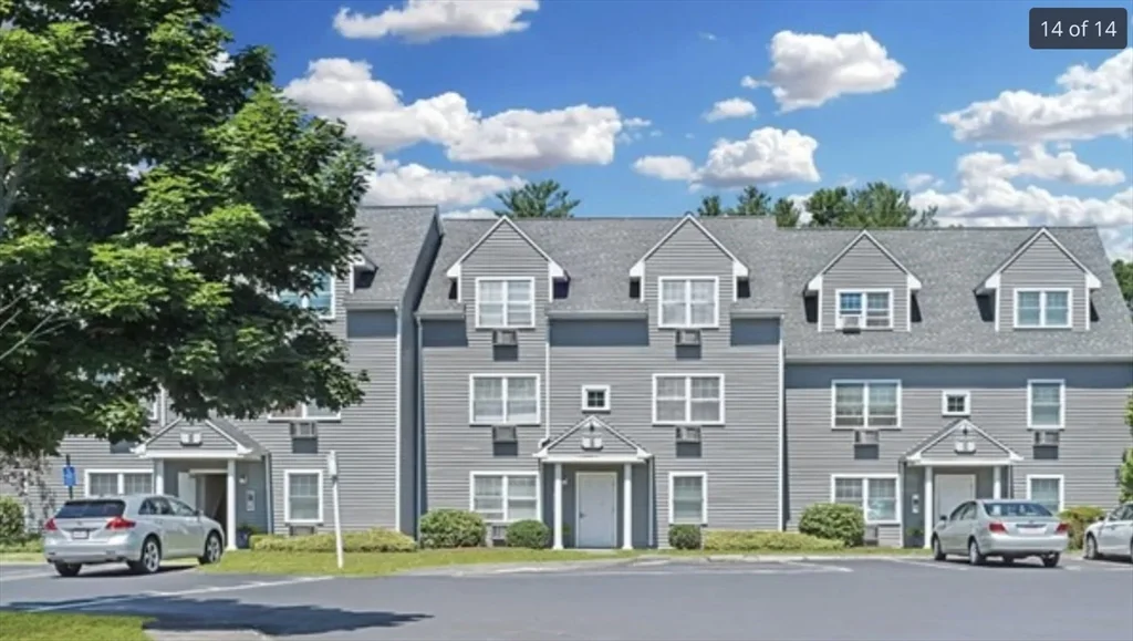 65 Frank's Ln, Hanover
