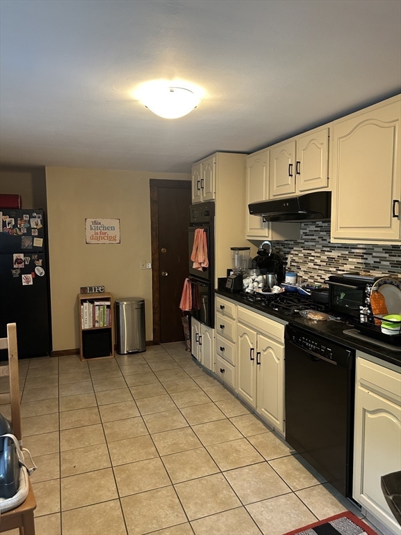 10 Cogswell Ave, Cambridge