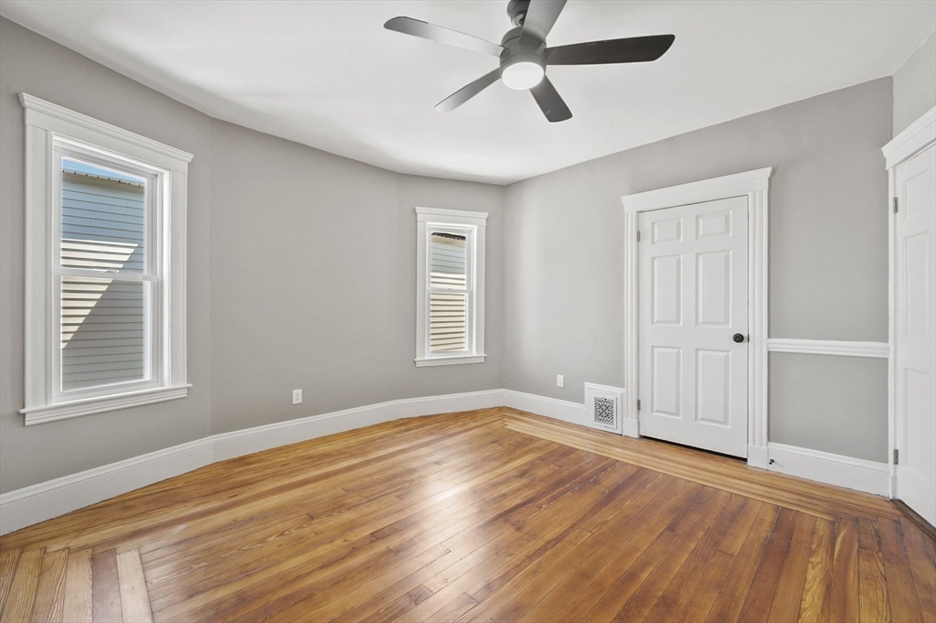 18 Lyon St, Dorchester