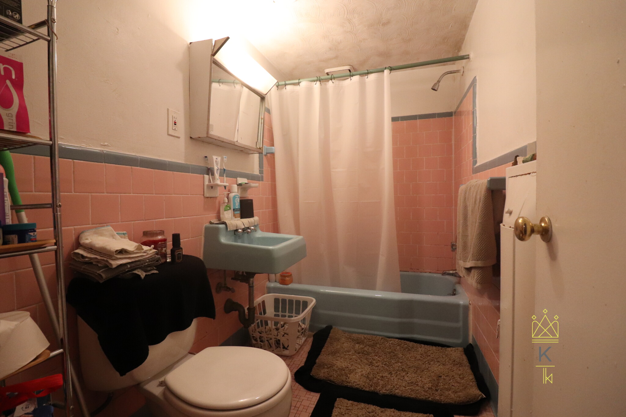 1961 Commonwealth Ave, Brighton