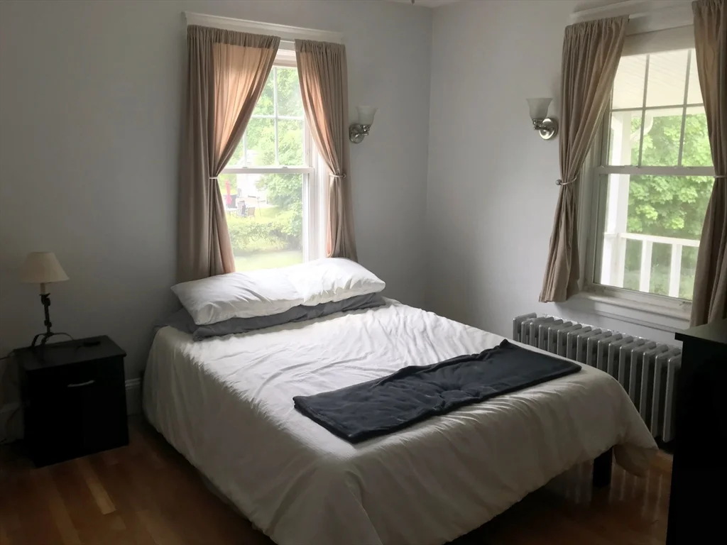 393 West St, Walpole