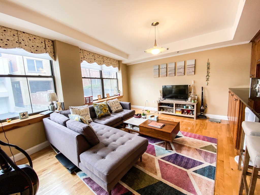 110 Cypress St, Boylston Street