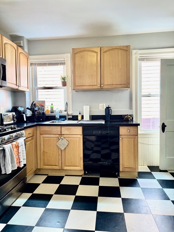 14 Dawes St, Dorchester