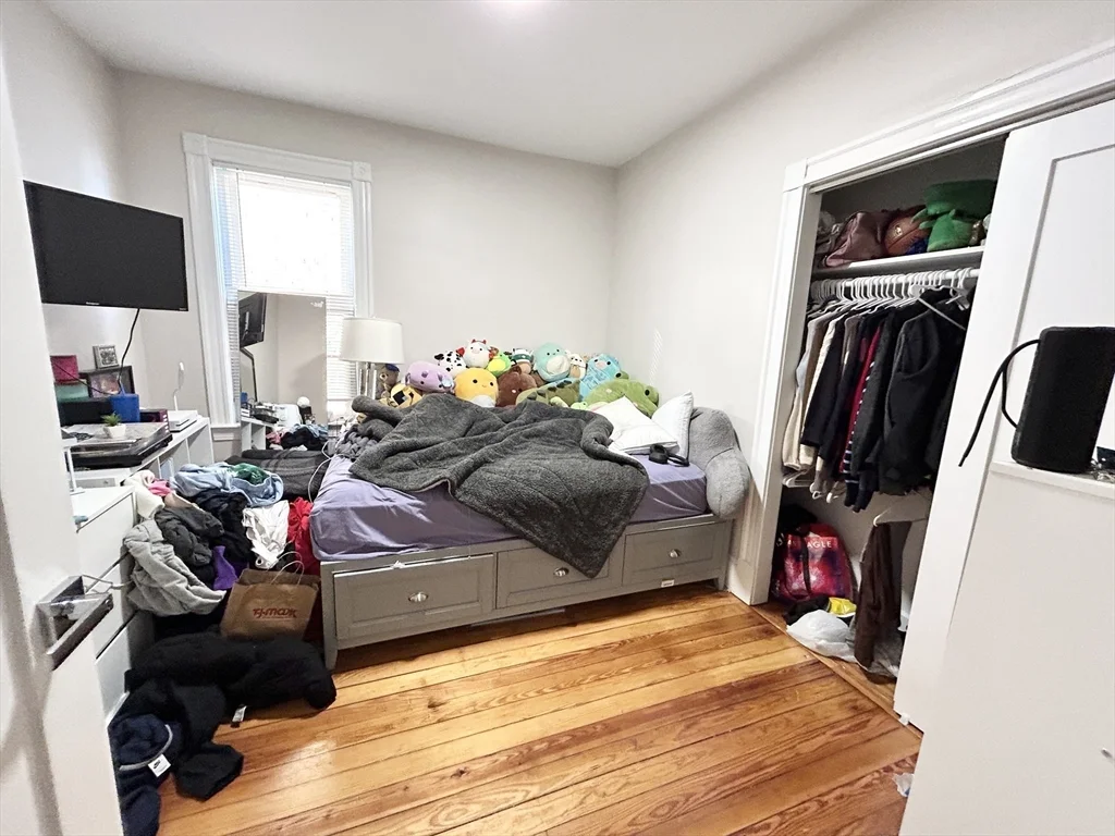 74 Marine Rd, South Boston