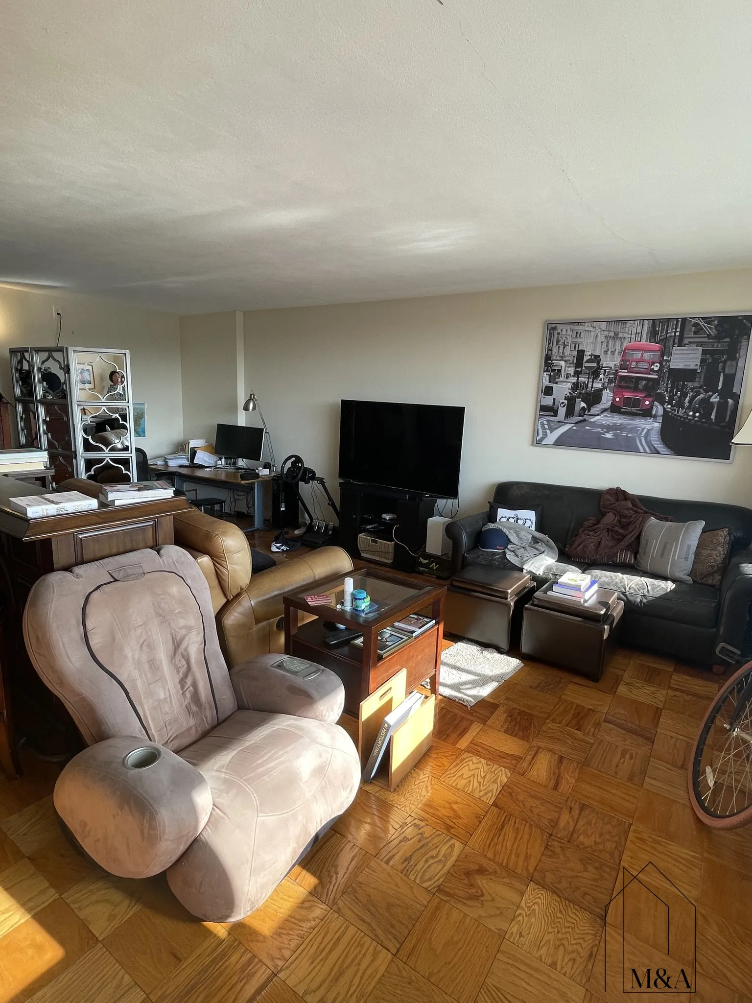 101 Monmouth St, Longwood