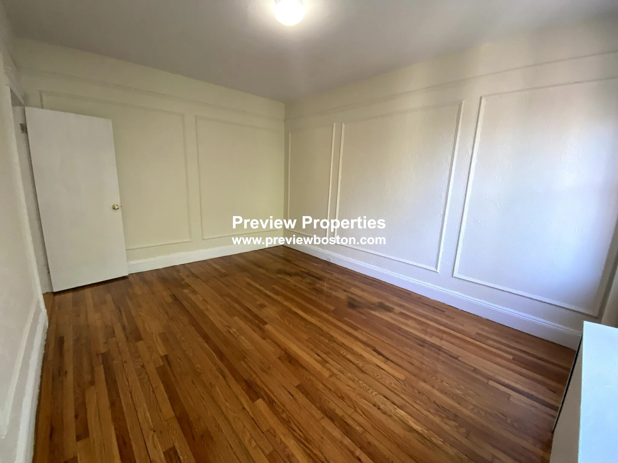 1687 Commonwealth Ave, Brighton