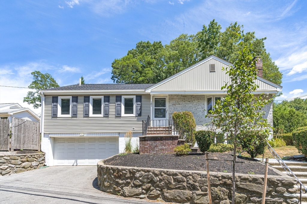 181 Moss Hill Rd, Jamaica Plain