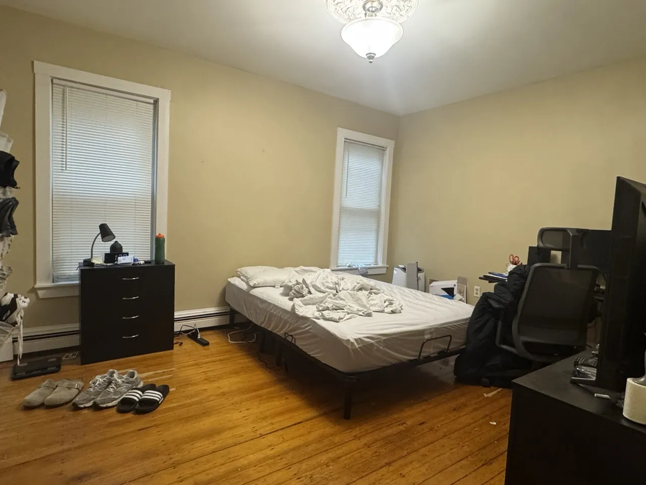 44 Hillside St, Mission Hill