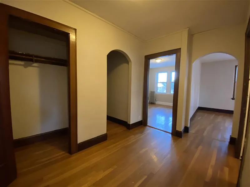 118 College Ave, Tufts