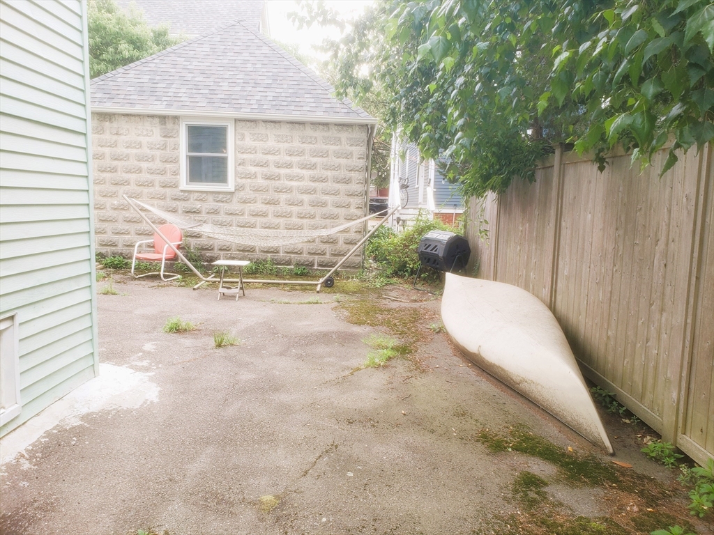 19 Burnside Ave, Spring Hill