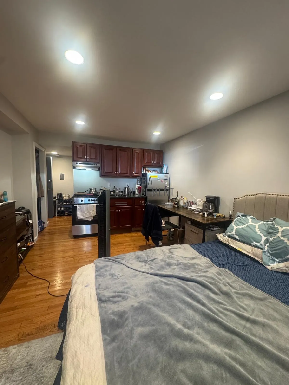 98 Strathmore Rd, Brighton