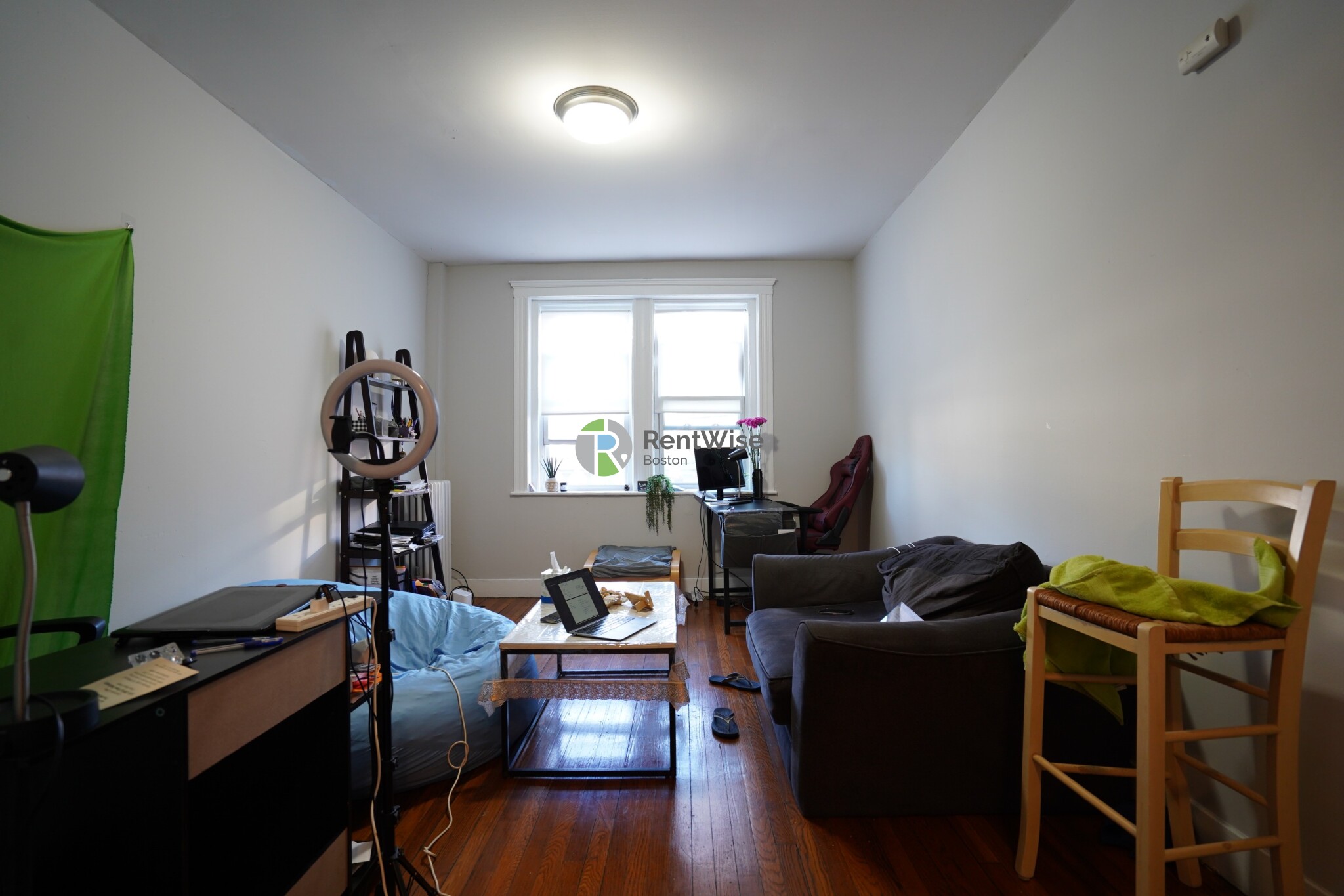 47 Linden St, Allston