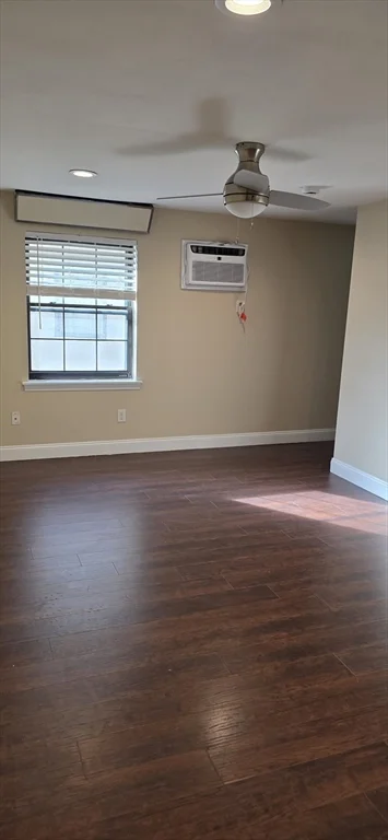 1 Old Colony Rd, Mansfield