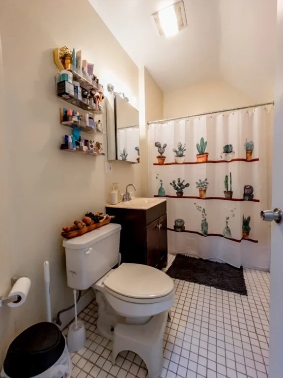 153 Amory St, Roxbury