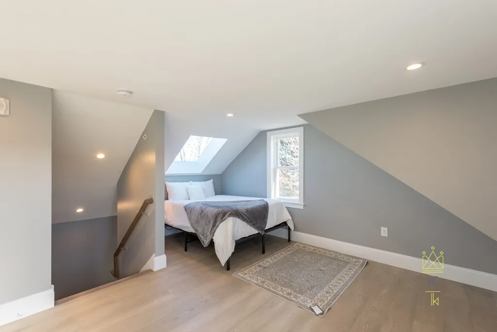 69 Rush St, East Somerville