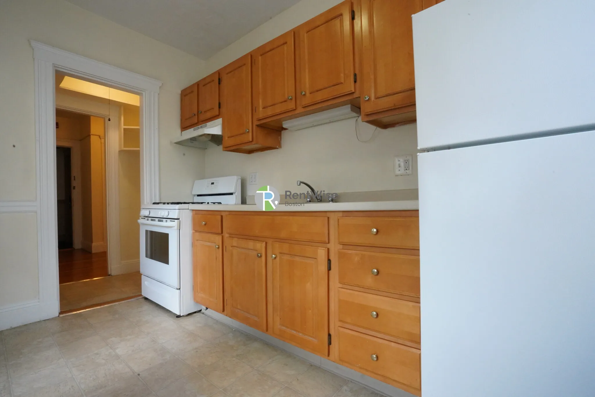 135 Washington St, Brighton