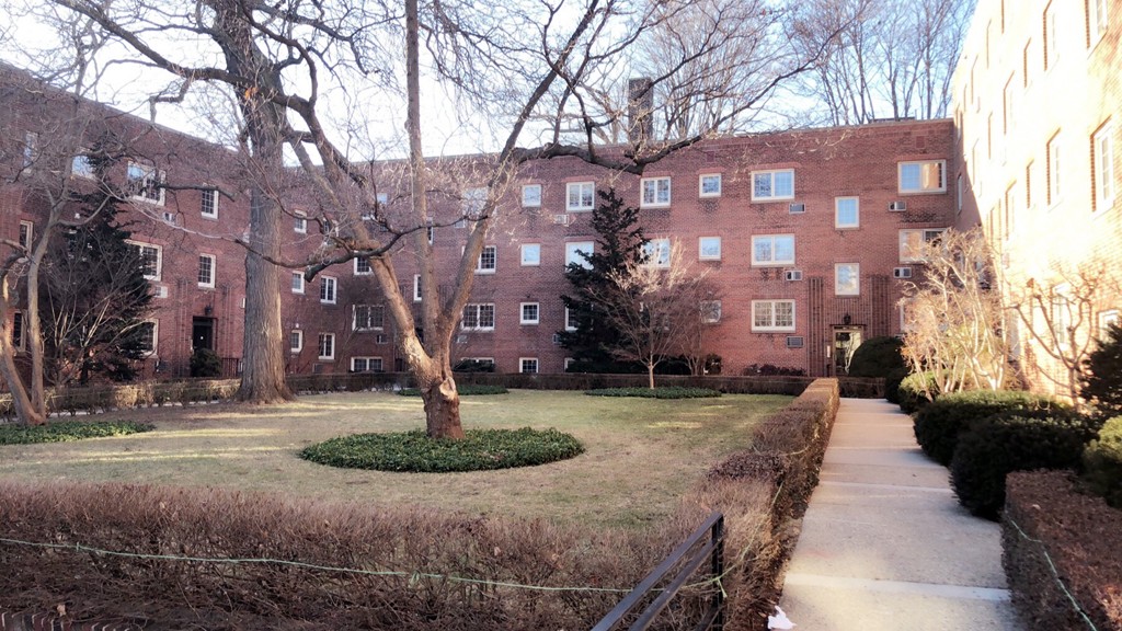 28 Saint Paul St, Coolidge Corner