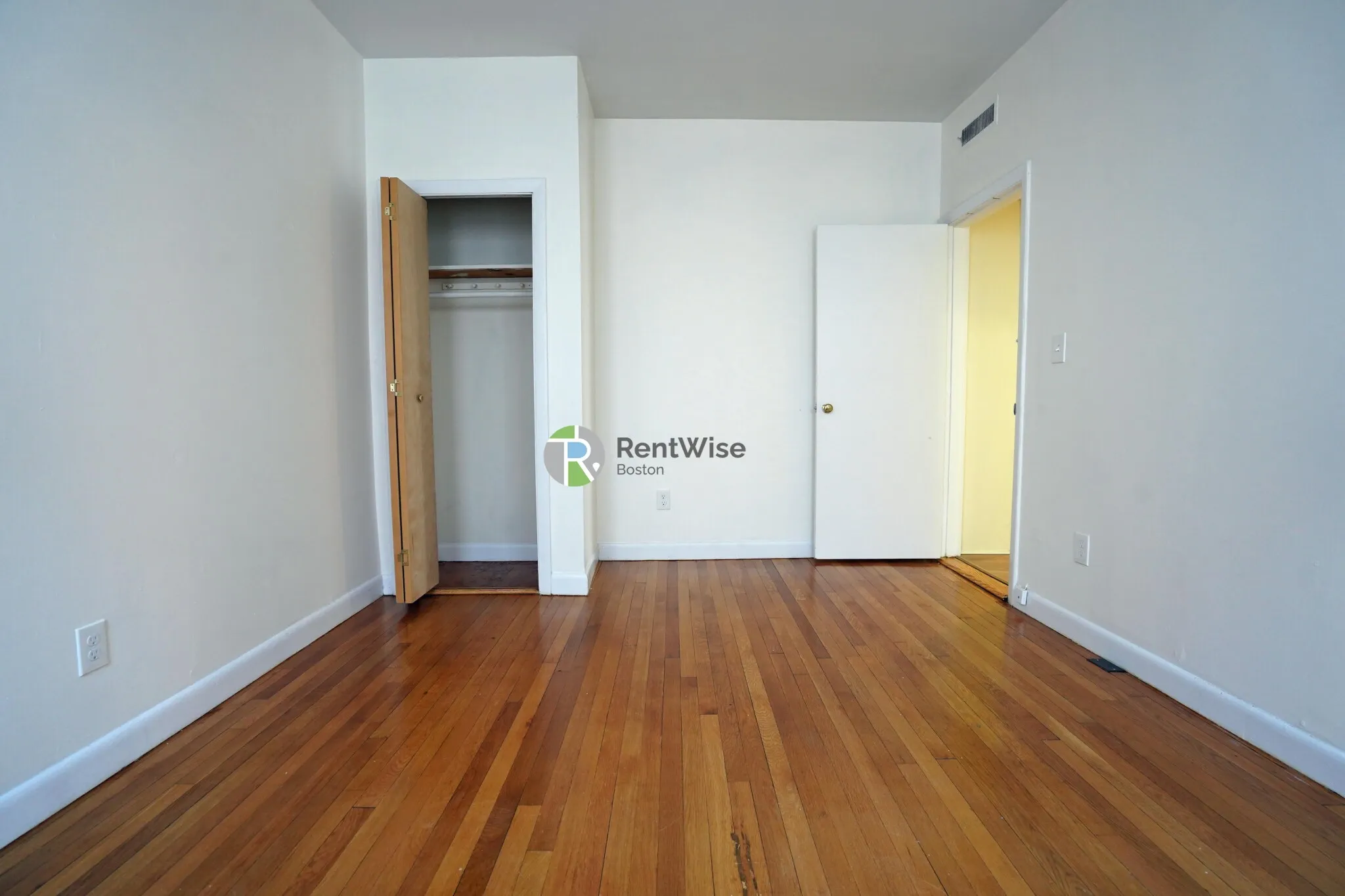 1131 Commonwealth Ave, Allston