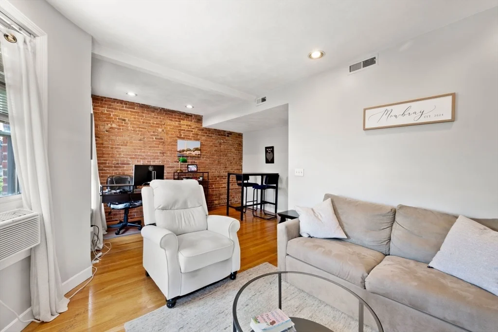 277 Shawmut Ave, South End