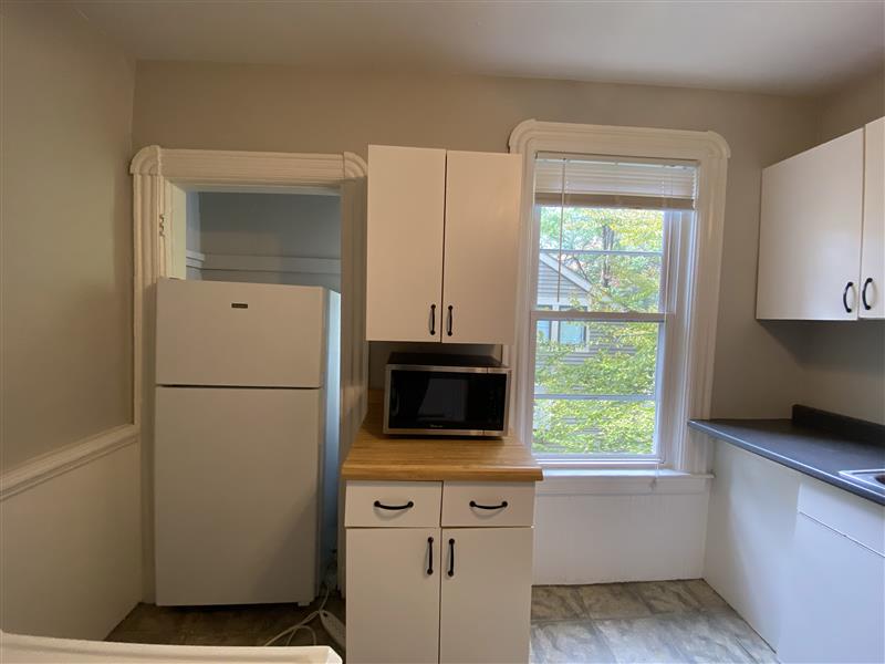 568 Green St, Riverside